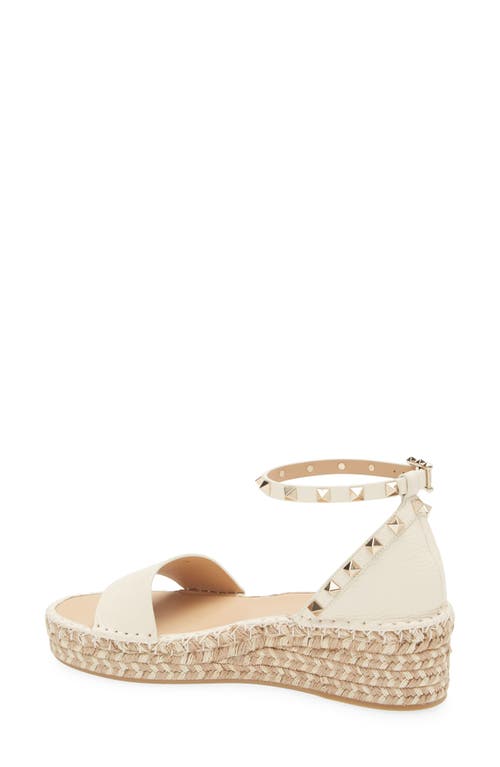 Valentino Rockstud 55 Grainy Leather Platform Sandal In Neutral
