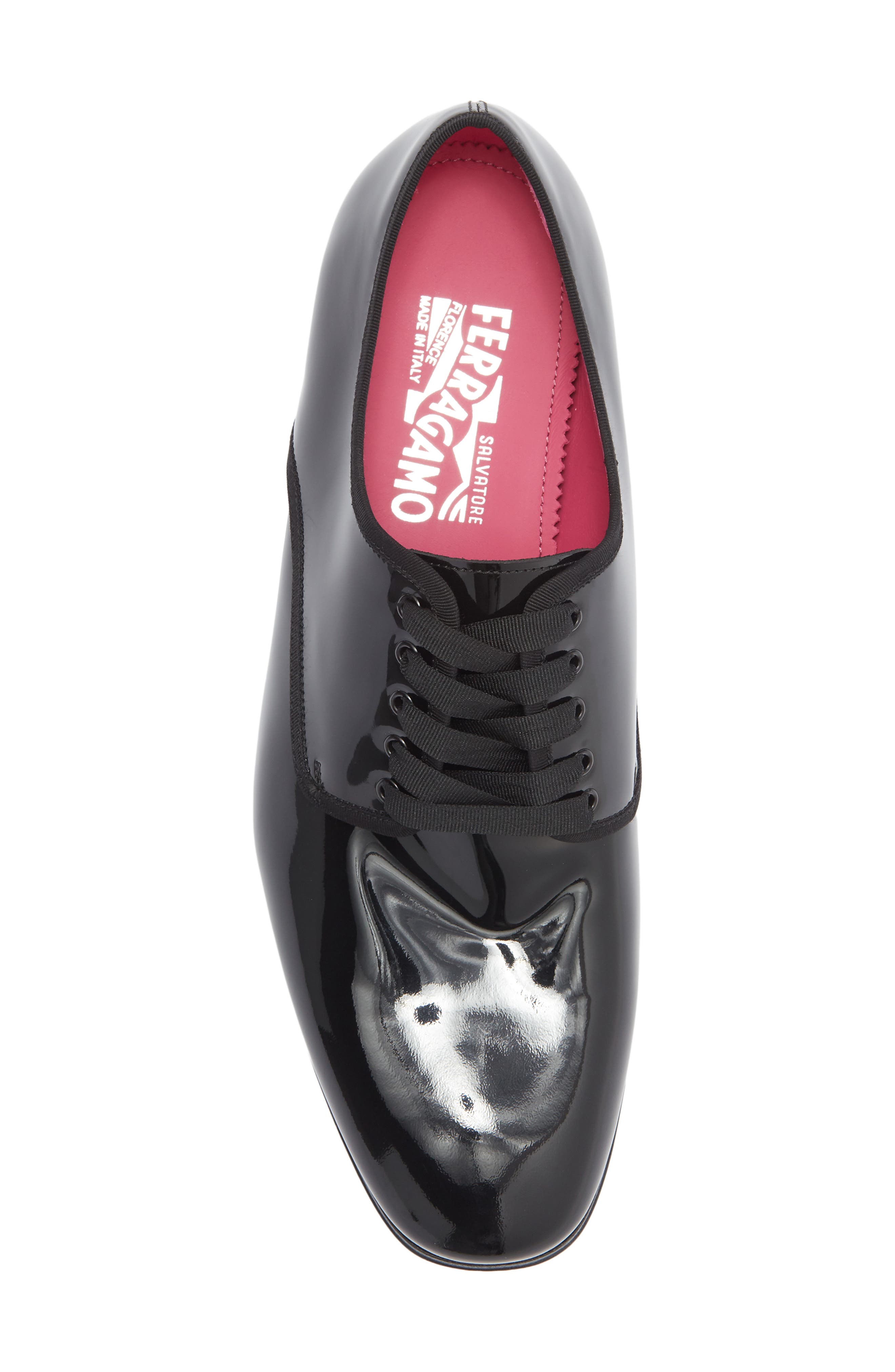 Magic Derby, Alternate, color, BLACK
