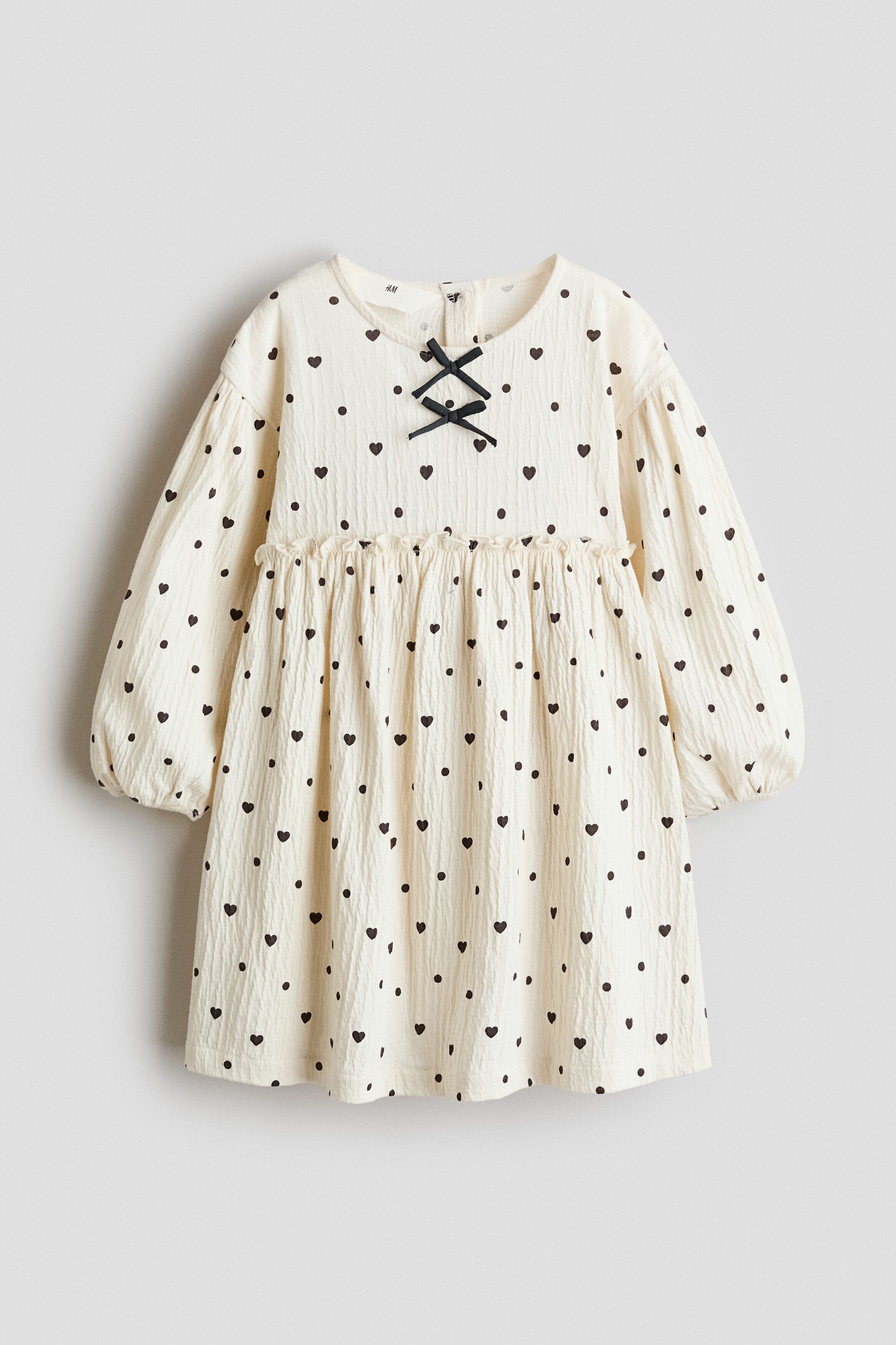 selected Cream/hearts