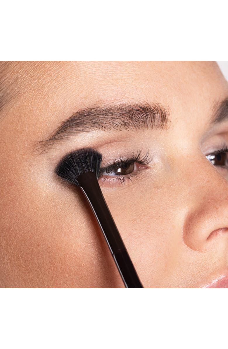 Trish McEvoy 63 Min Fan Brush, Alternate, color, Brown