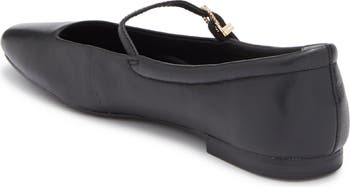 Avrie Mary Jane Flat