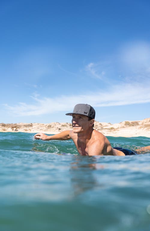 Melin Trenches Icon Hydro Performance Snapback Hat In Neutral