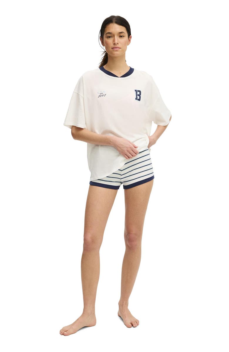 COTTON ON BODY Women's 90's Oversized Sporty V-Neck Tee, Alternate, color, Coconut Milk Body Wellness