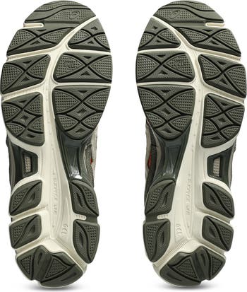 GEL-NYC Running Shoe