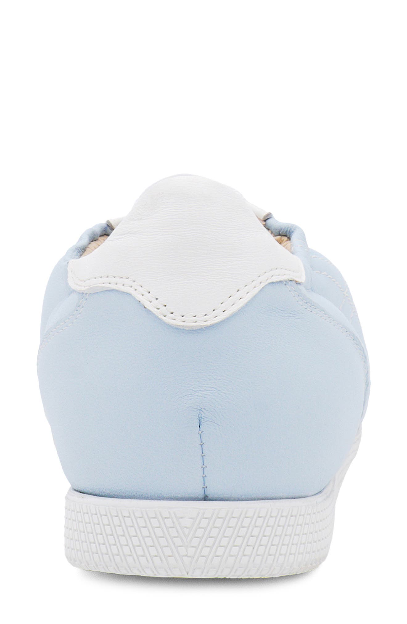 Amalfi by Rangoni Raffinato Sneaker, Alternate, color, Jeans Parmasoft/ Cashmere