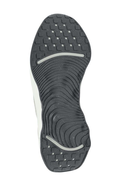 Nike Motiva Road Runner Walking Shoe In Light Silver/metallic Silver