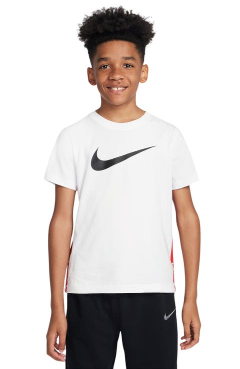Kids' Sportswear Club Logo T-Shirt (Big Kid)