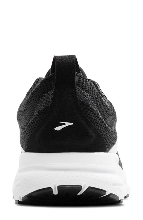 Brooks Trace 4 Running Shoe In Black/grey/white
