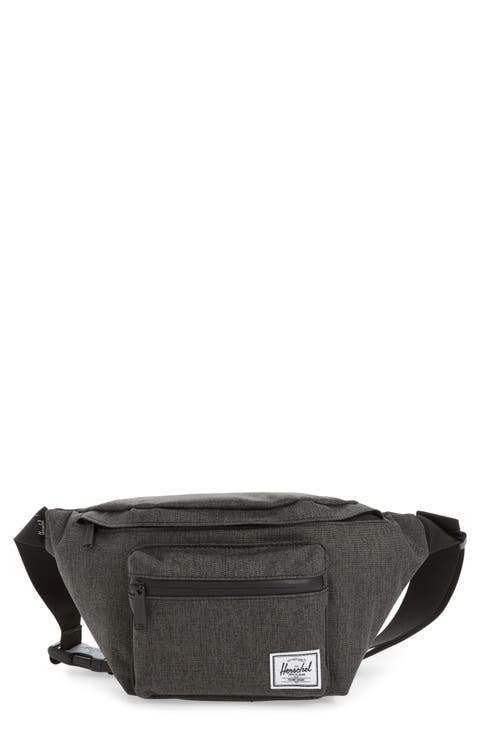 Seventeen Hip Pack