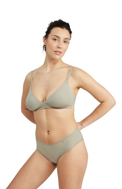 The Stretch Easy Does It Bralette