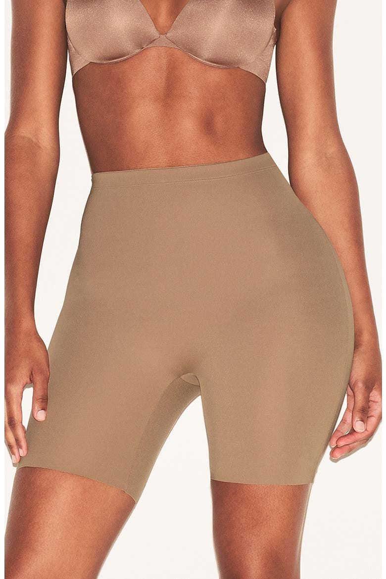 Hip Enhancing Mid Thigh Padded Shorts, Main, color, SIENNA