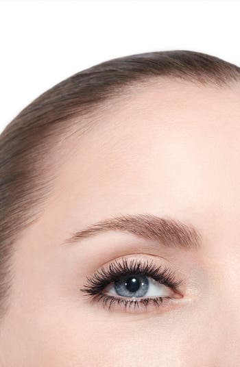 LE VOLUME DE CHANEL Mascara