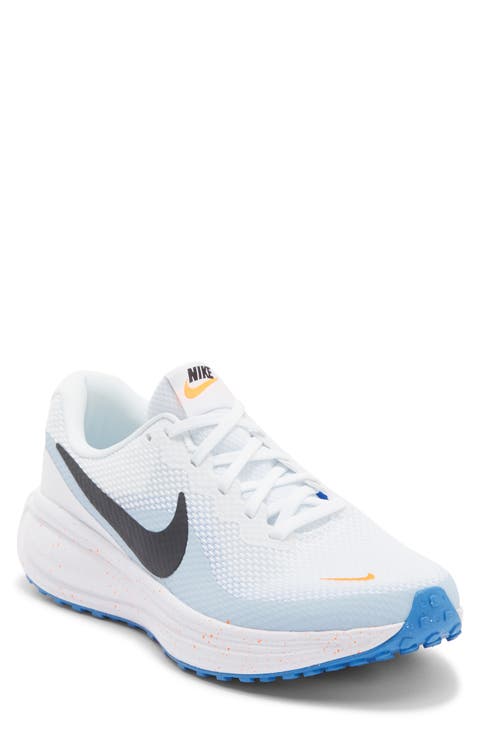 Revolution 8 Running Shoe
