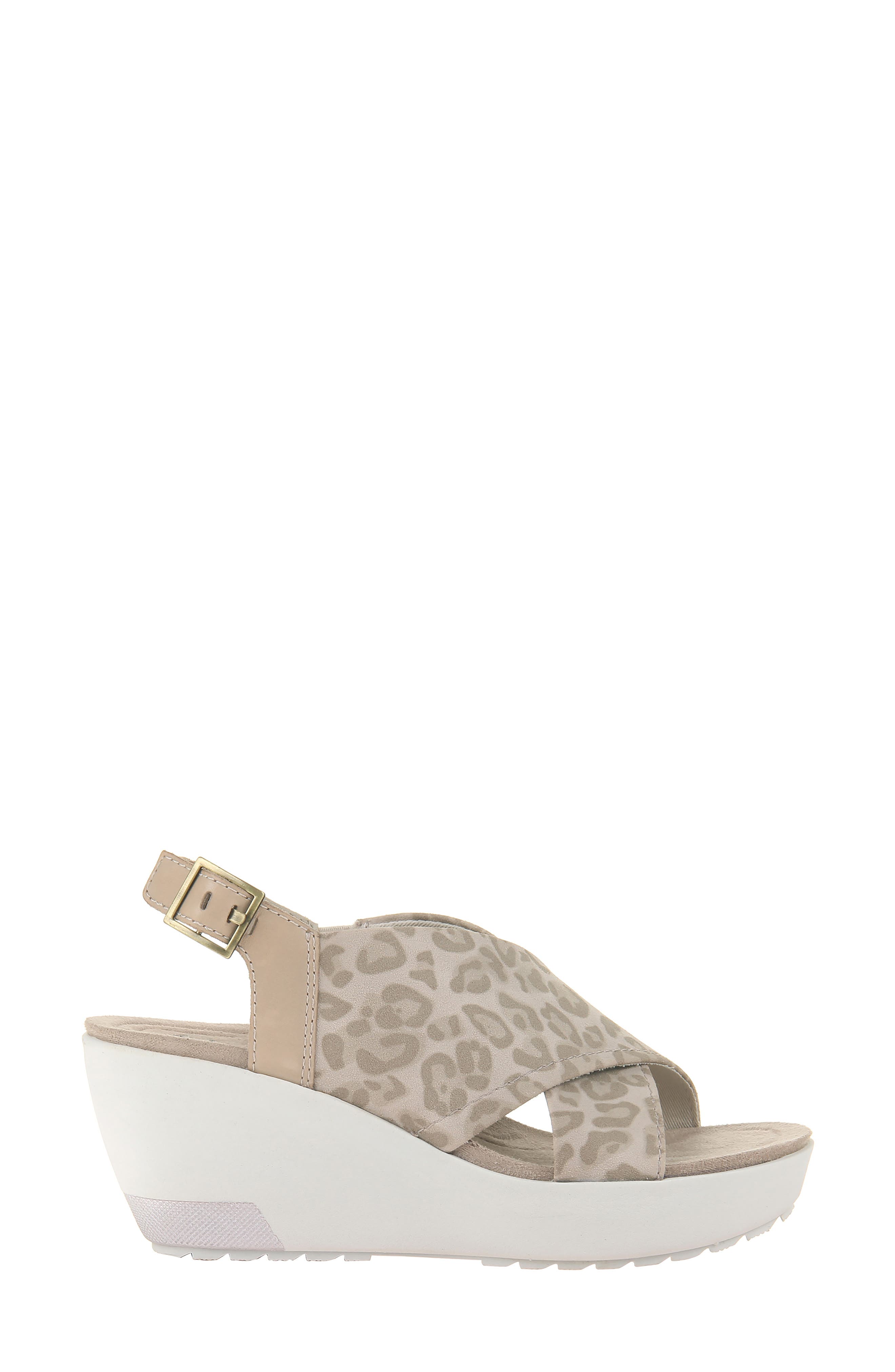 OTBT Yvonne Slingback Wedge Sandal, Alternate, color, 