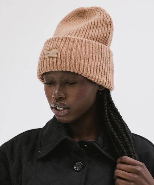 Gigi Pip Gigi Merino Wool Chunky Ribbed Beanie In Brown