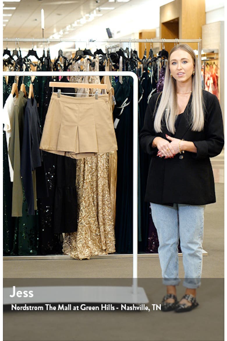 Pleat Miniskort video