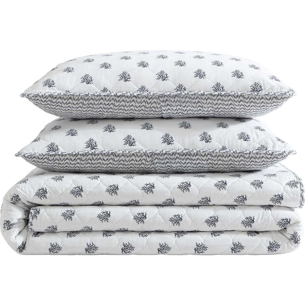 Nautica Coral Beach Cotton Quilt Set In White/blue