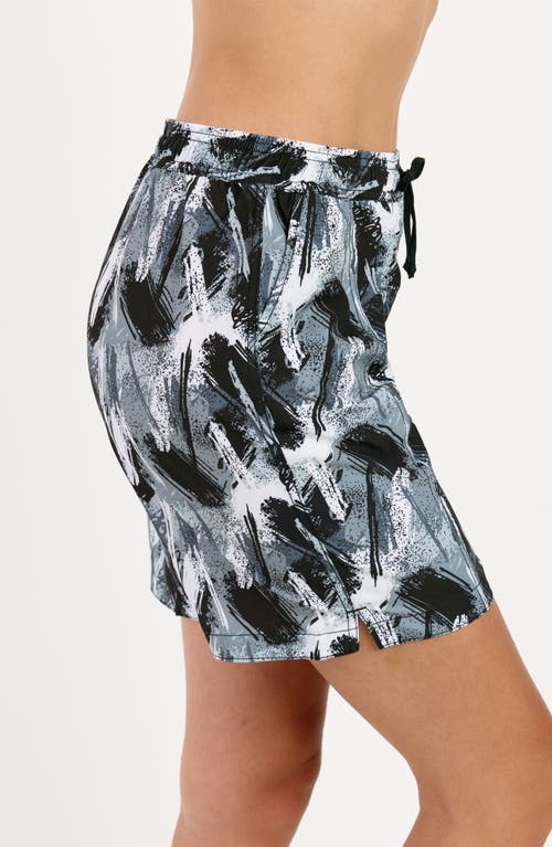 Calypsa 7" Board Shorts In Black