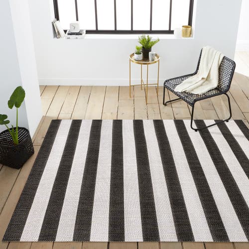 Jonathan Y Negril Two-tone Wide Stripe Indoor/outdoor Area Rug In Black/cream