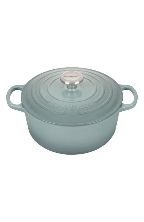 Signature 4.5-Quart Round Enamel Cast Iron Dutch Oven
