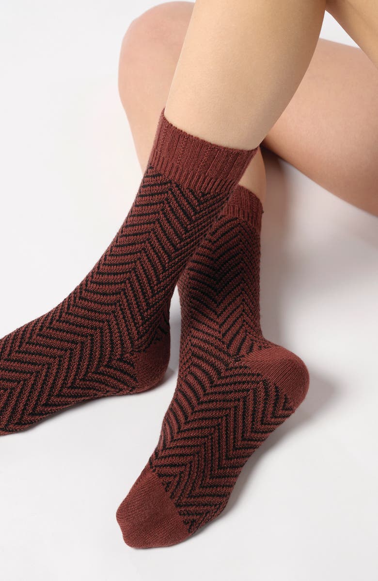 Oroblu Herringbone Crew Socks, Alternate, color, Cacao/ Black