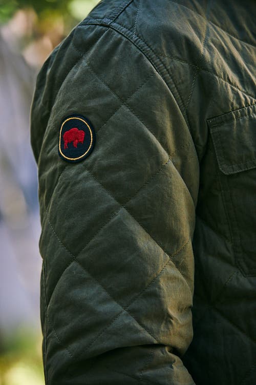 Mountain Khakis Highland Field Quilted Jacket In Forest Moss