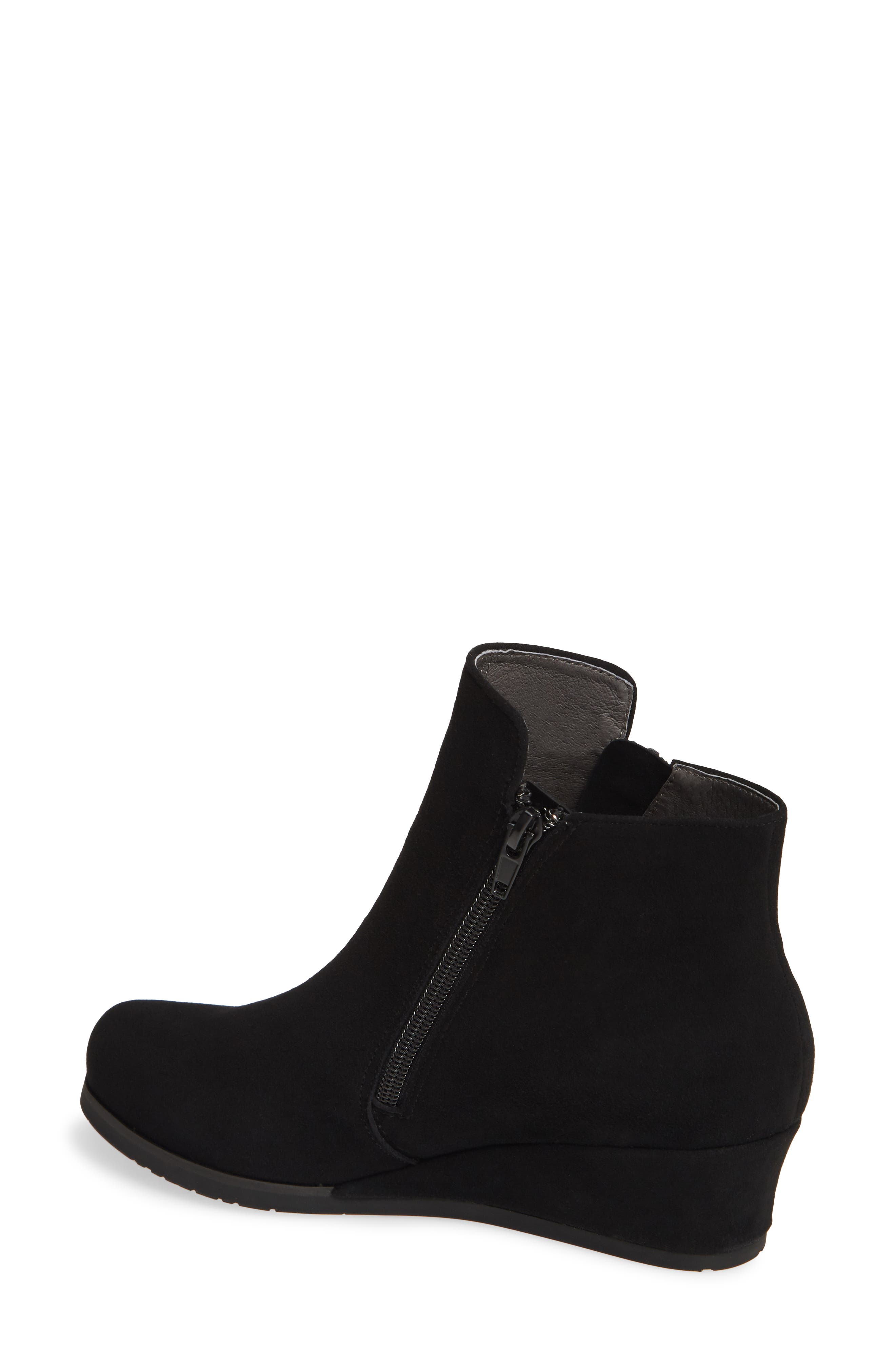 Chocolat Blu Kadee Wedge Bootie, Alternate, color, 