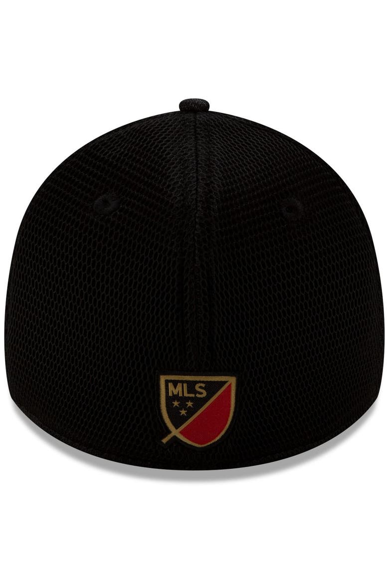 Men's New Era Black Atlanta United FC On-Field Collection 39THIRTY Flex Hat, Alternate, color, Black