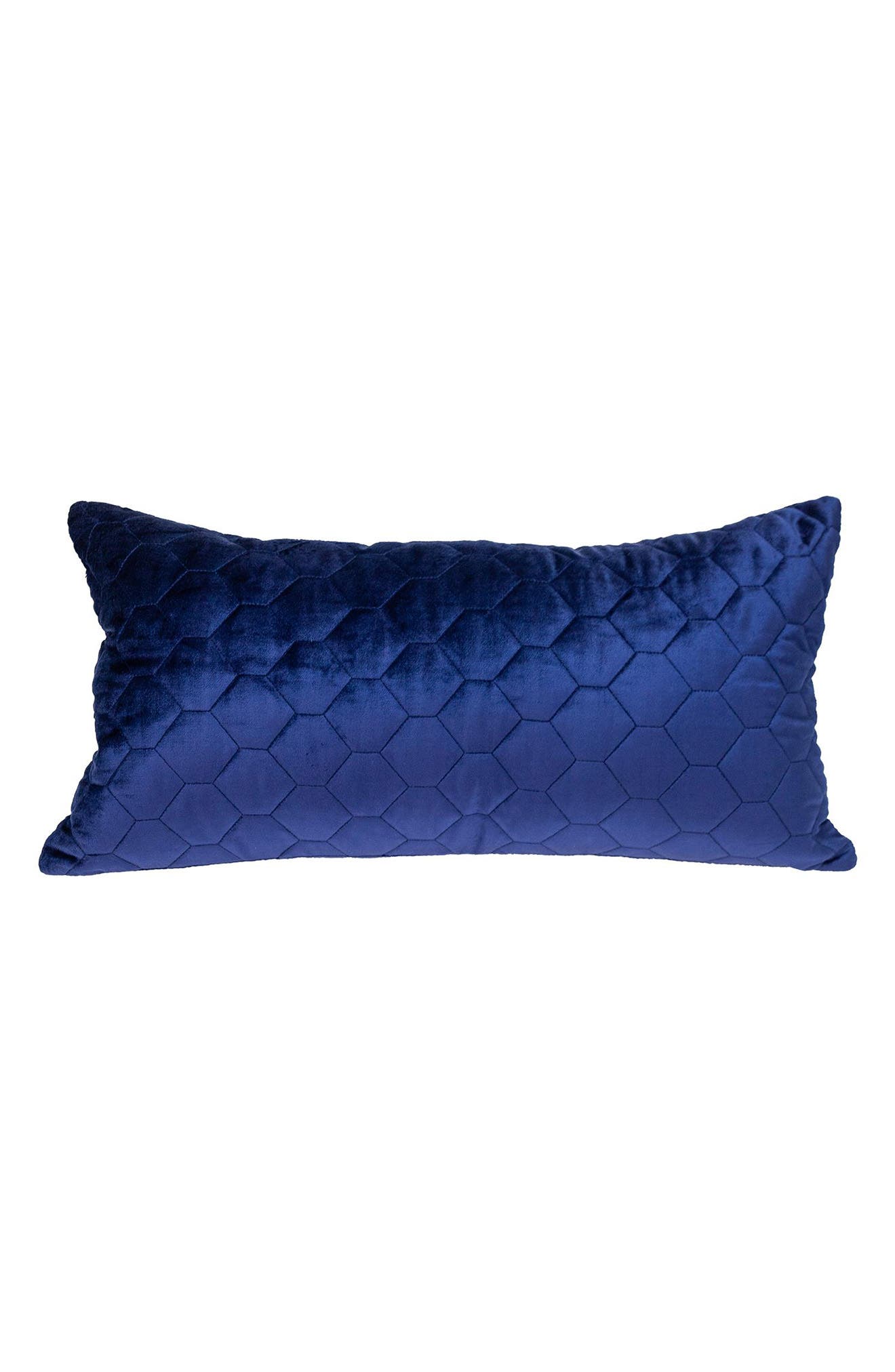 PARKLAND COLLECTION Parkland Colleciton Bazyli Quilted Throw Pillow