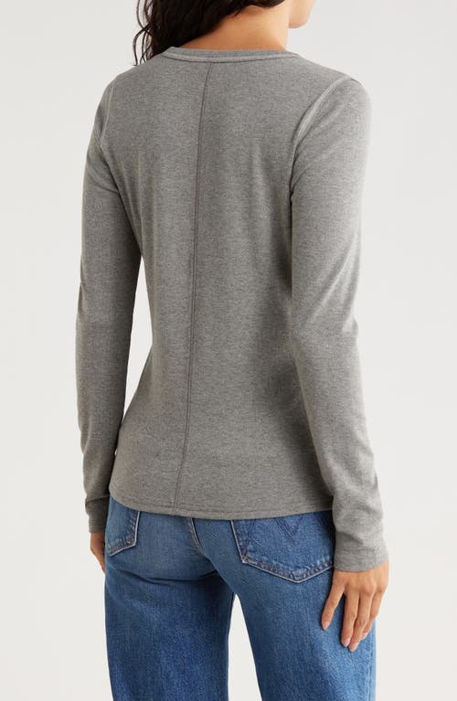 Melrose And Market Exposed Seam Long Sleeve T-shirt In Gray