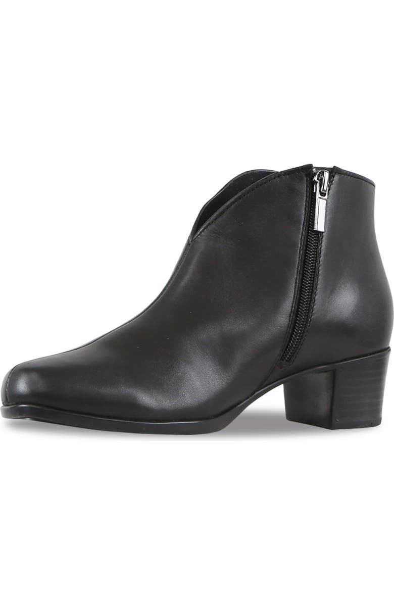 Munro Shelly Bootie, Alternate, color,