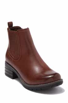 Eastland Jasmine Chelsea Boot