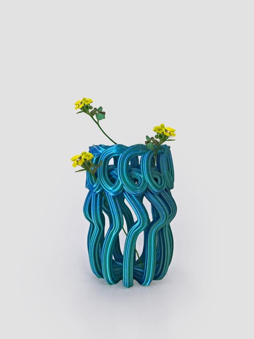 Form & Seek Frosting Vase In Blue