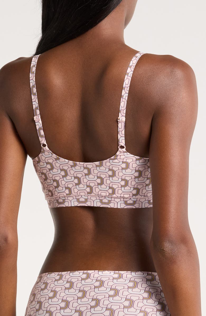 Chantelle Lingerie Scoop Neck Bralette, Alternate, color, 