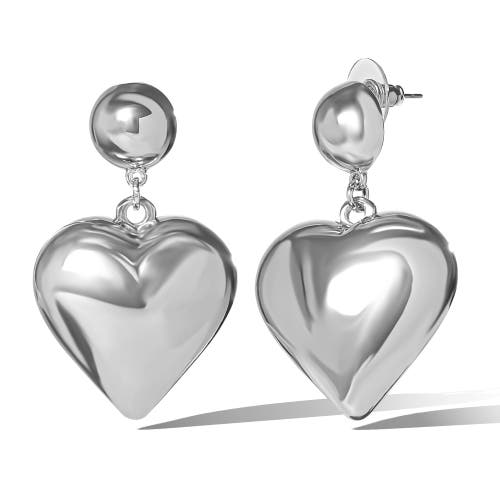 Jessica Simpson Drop Hear Dangle Earrings In Metallic