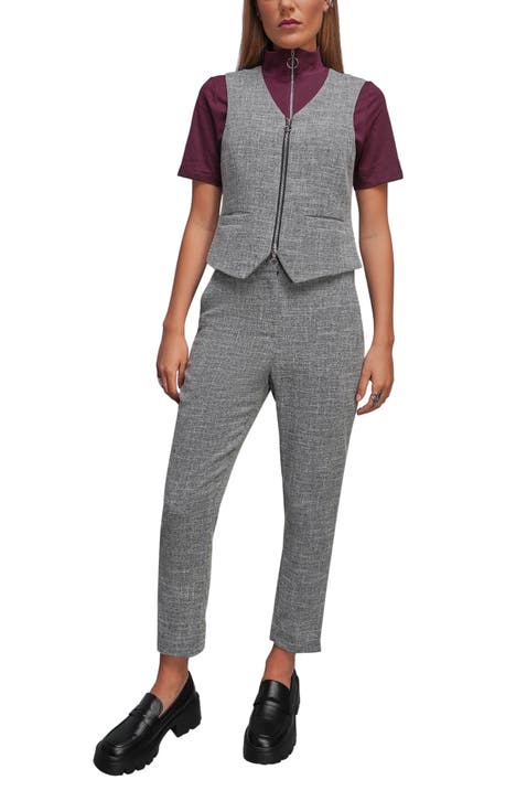The Empower Zipper Vest