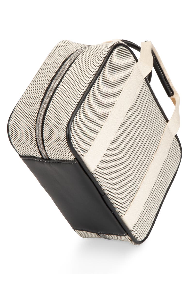 ML Traveler, Alternate, color, ONYX