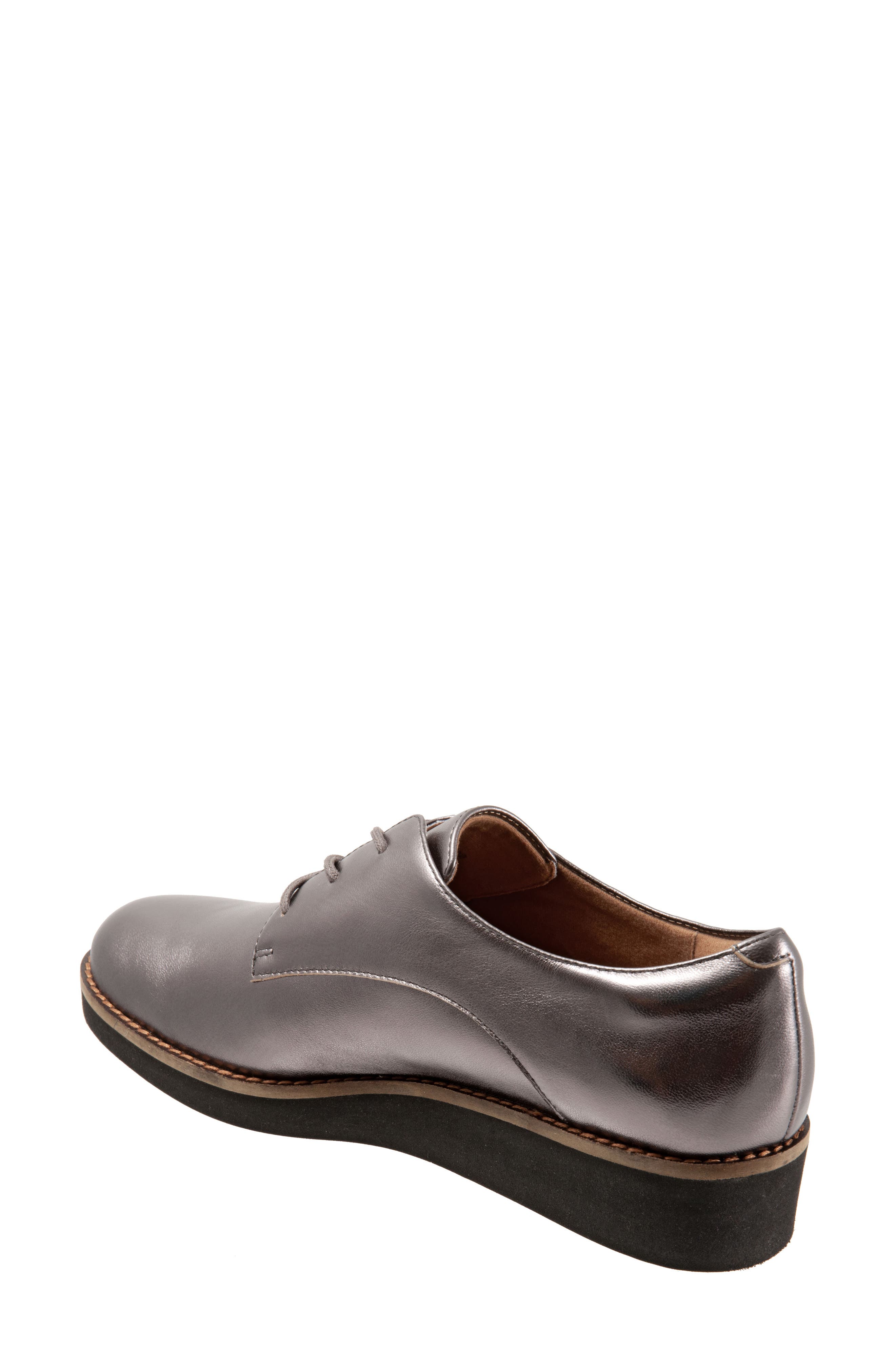 SoftWalk<sup>®</sup> Willis Derby, Alternate, color, 