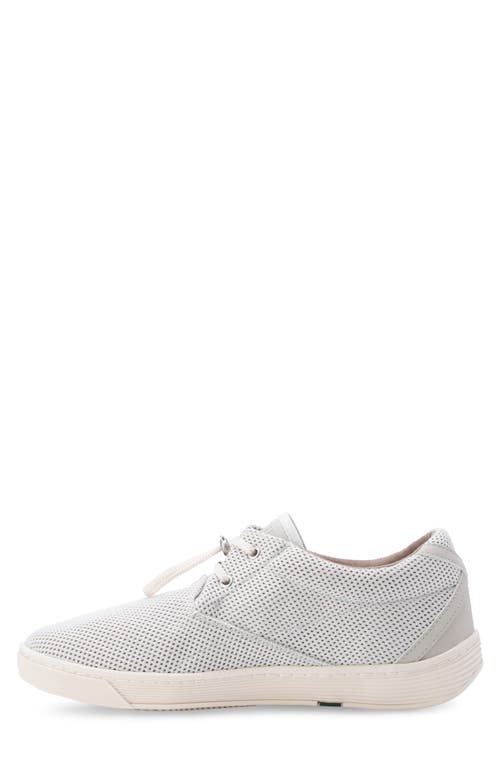 Shop Eastland Beacon Sneaker In Ivory