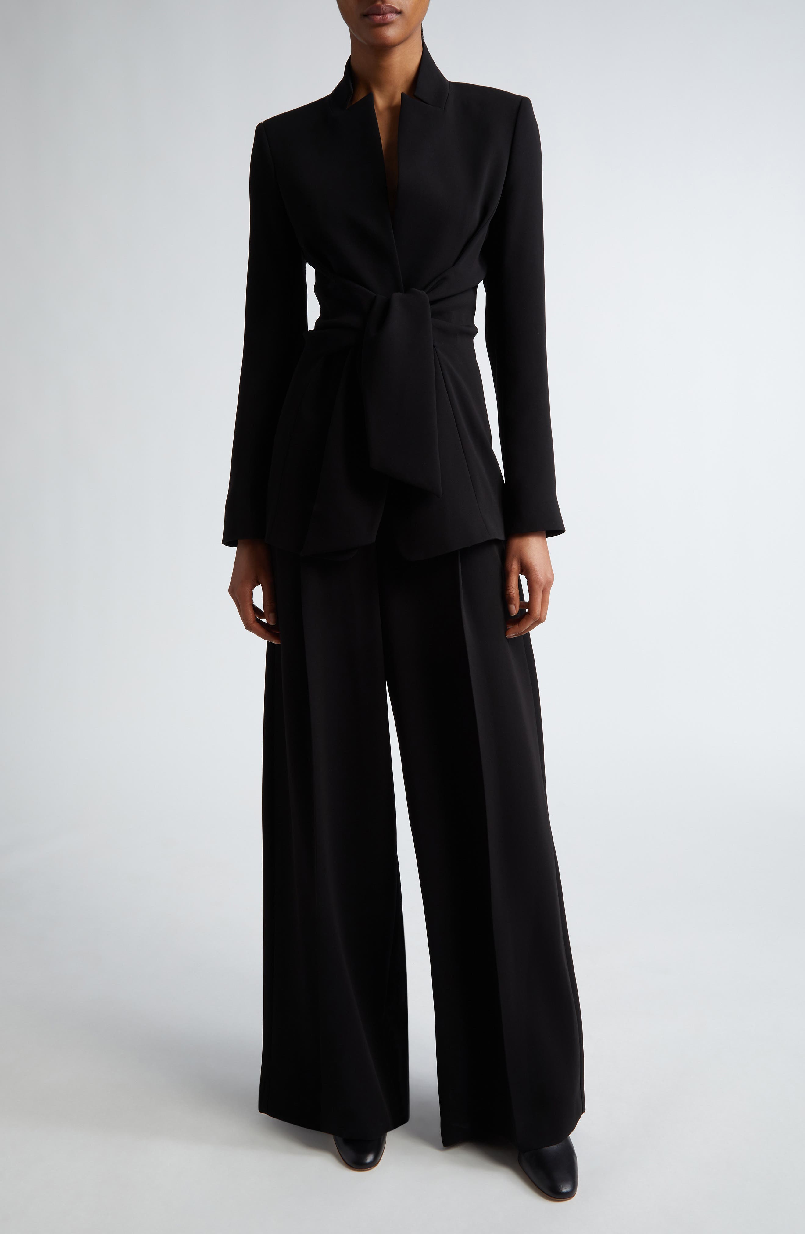 Seggio Tie Front Crepe Blazer - image 2