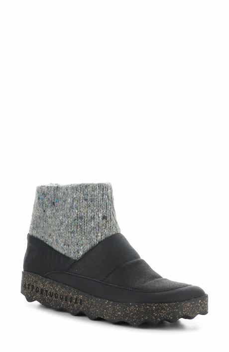 Asportuguesas by Fly London Close Water Resistant Bootie