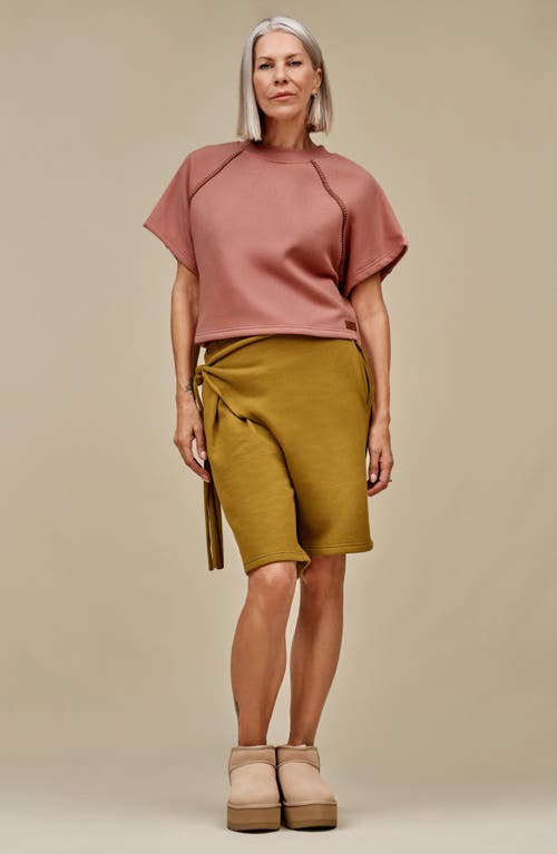 UGG(R) UGG(R) CLASSIC SHORT SLEEVE CREWNECK SWEATSHIRT