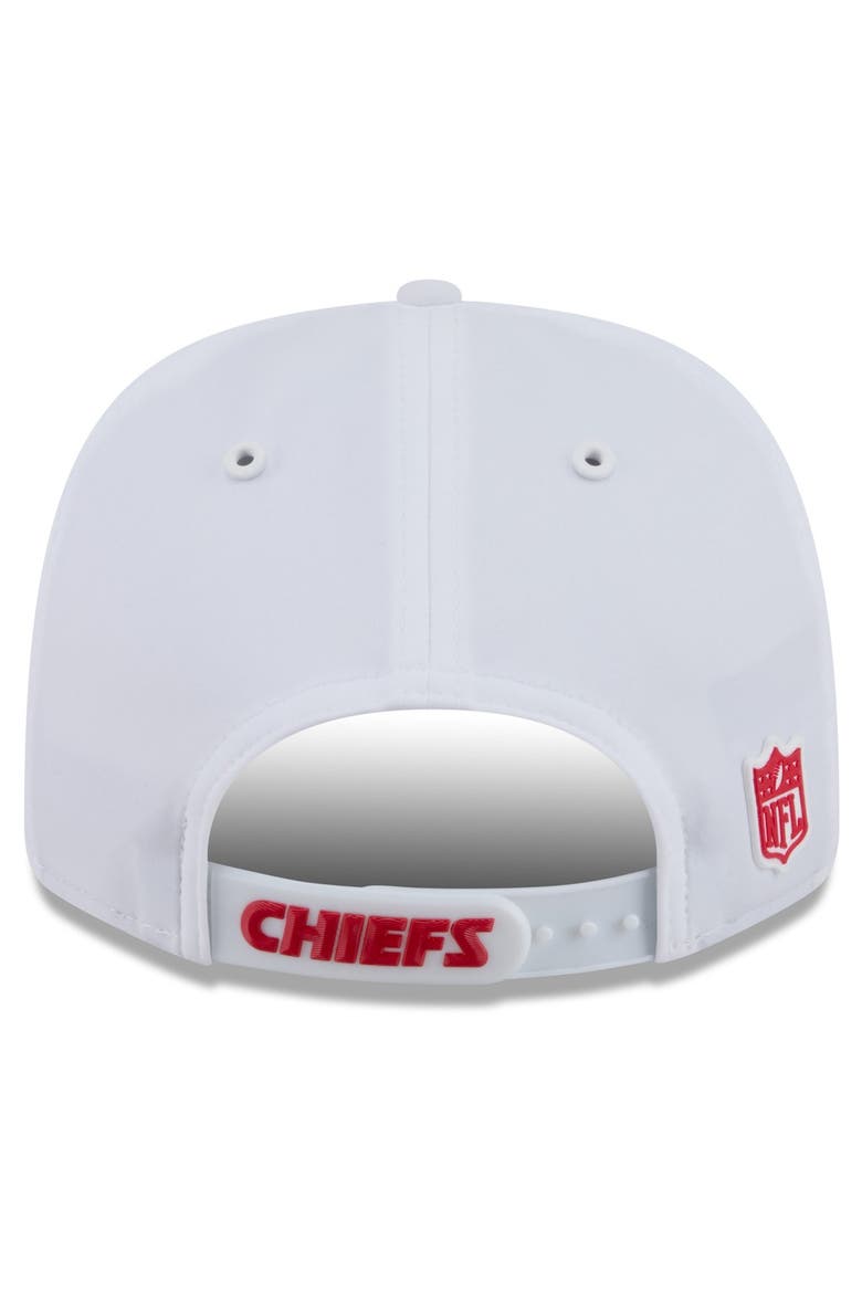 Men's New Era White Kansas City Chiefs 2026 Sideline 9SEVENTY Adjustable Hat, Alternate, color, White