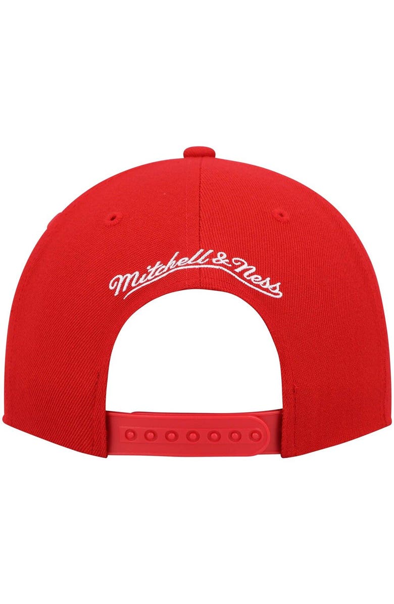 Mitchell & Ness Men's Mitchell & Ness Red Chicago Bulls Hardwood Classics Team Ground 2.0 Snapback Hat, Alternate, color, Red