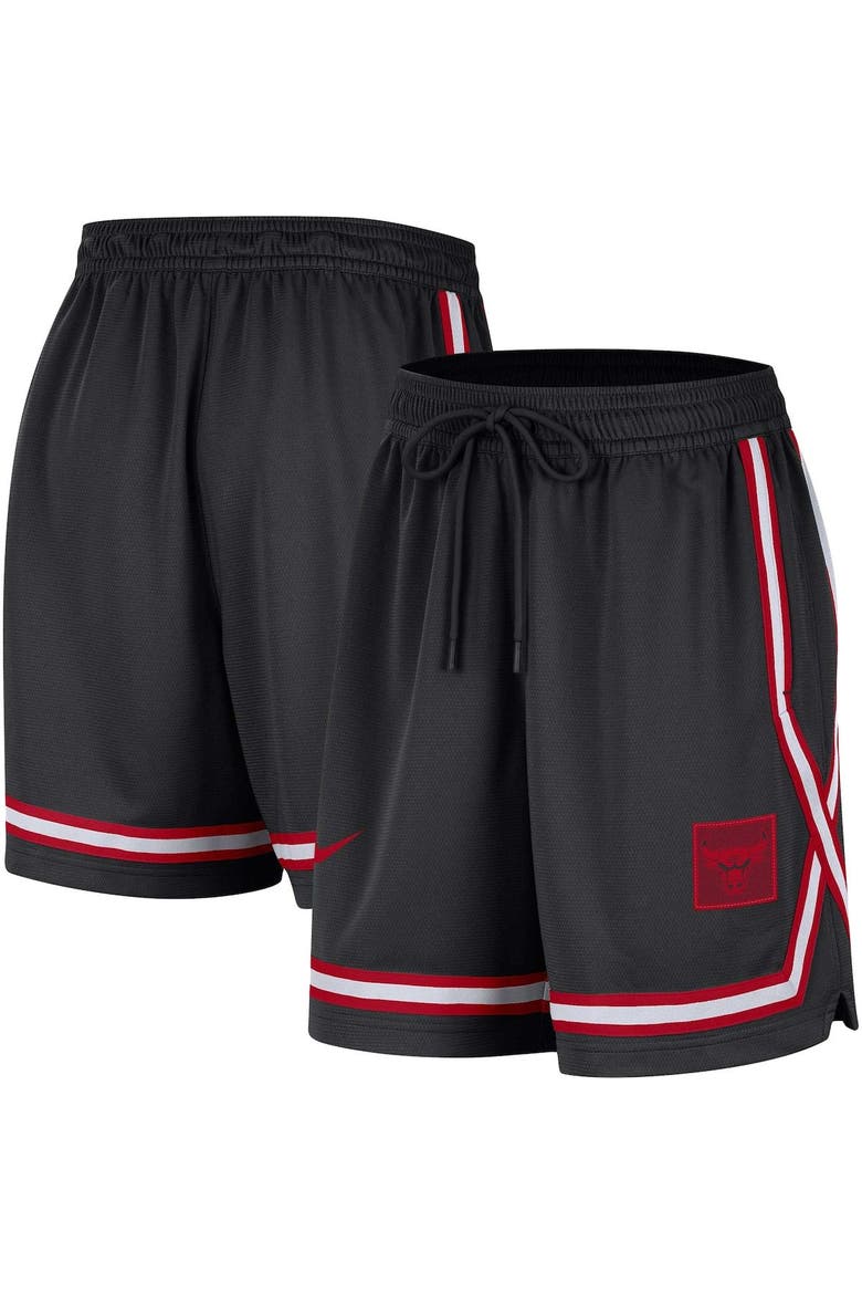 Women's Nike Black Chicago Bulls Sideline Fly Crossover Performance Shorts, Main, color, Black
