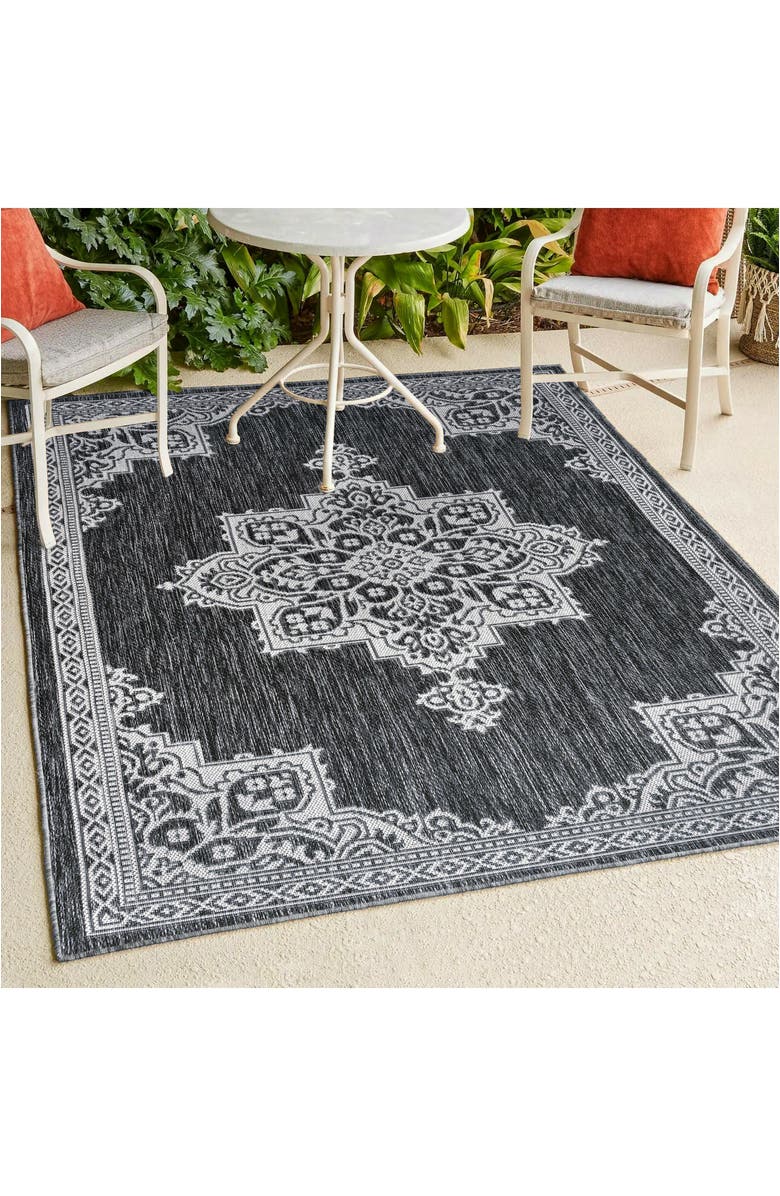 JONATHAN Y Arden Vintage Casual Medallion Indoor/Outdoor Area Rug, Alternate, color, Dark Gray/Cream
