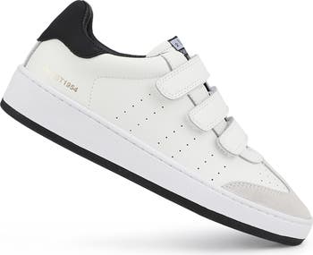 Ease Sneaker