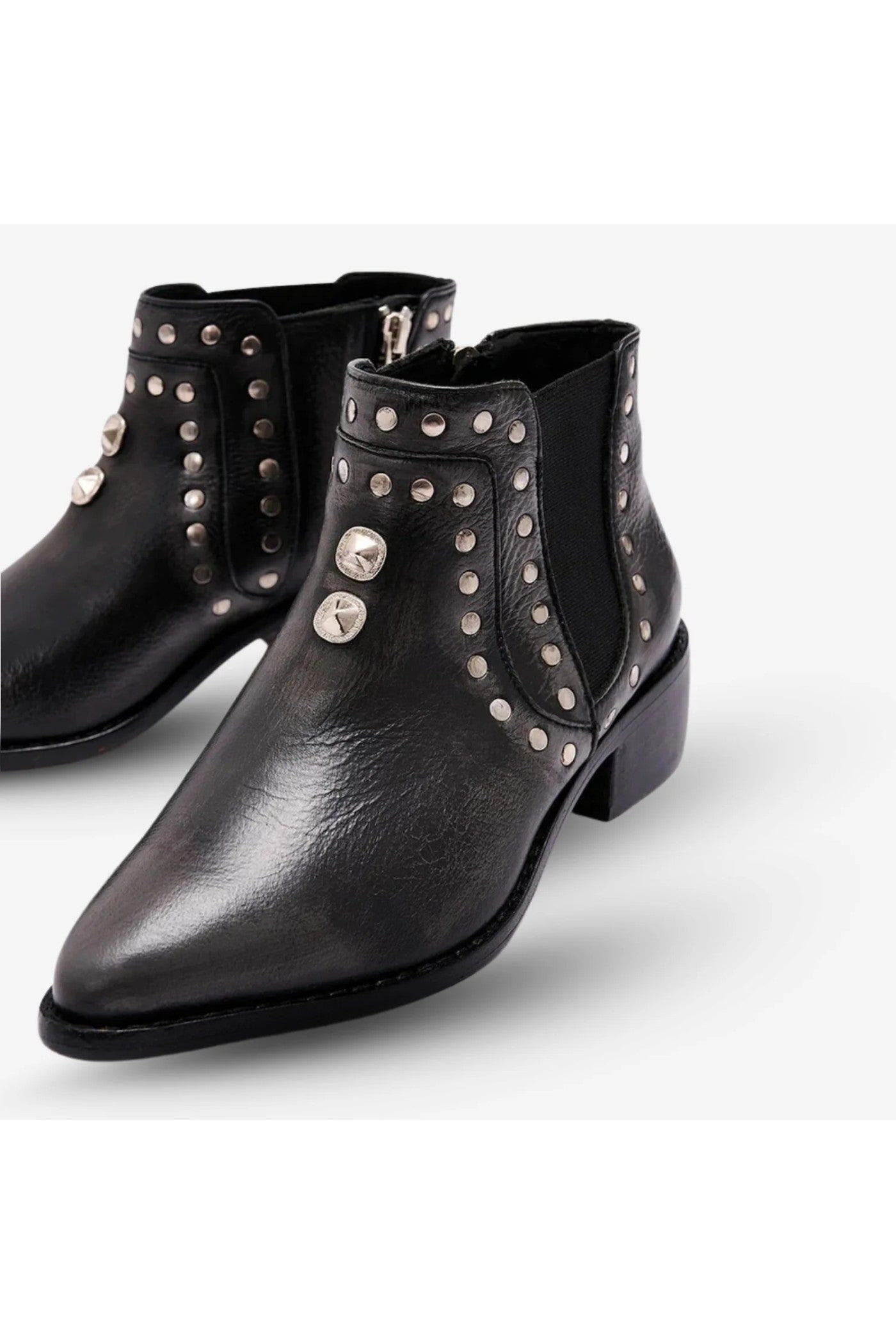 Take It or Leave It Studded Leather Chelsea Boot, Alternate, color, Black