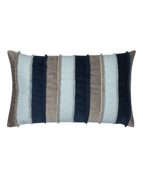 Vista Indoor 
Outdoor Woven Accent Pillow