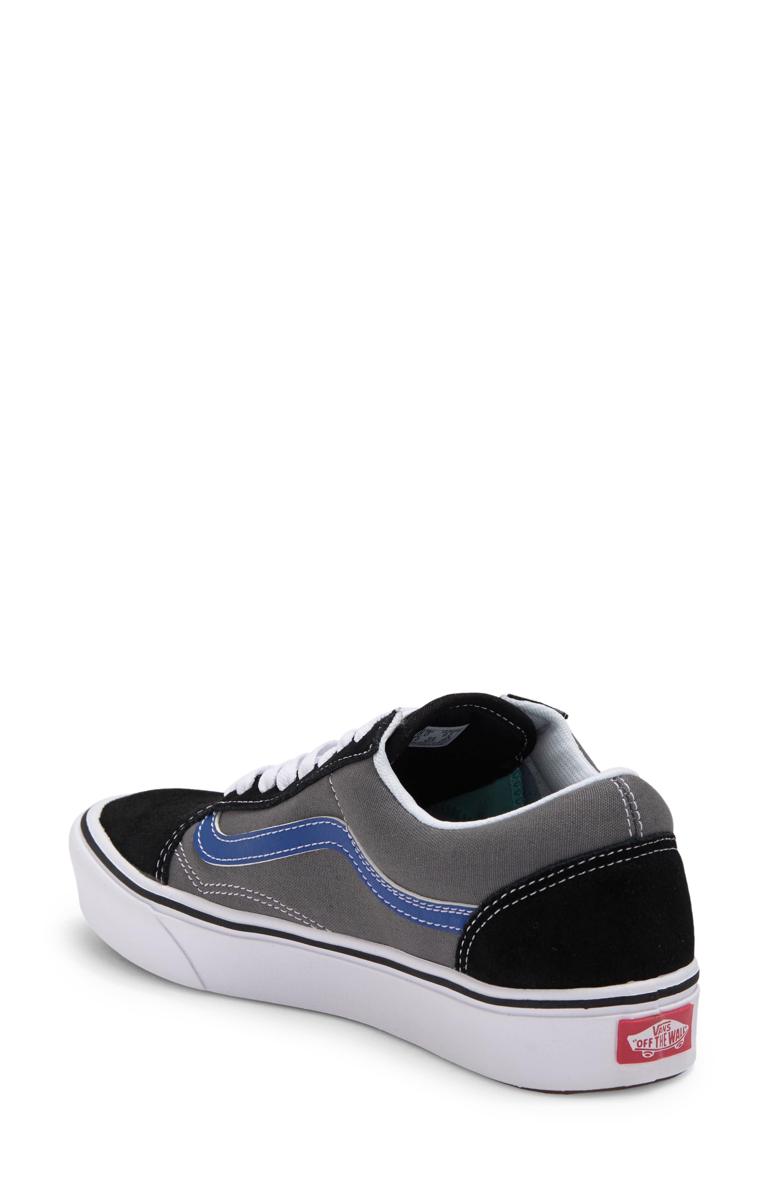Comfycush Old Skool Sneaker, Alternate, color, TRI-TONE